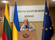 Jacqueline at The Seimas